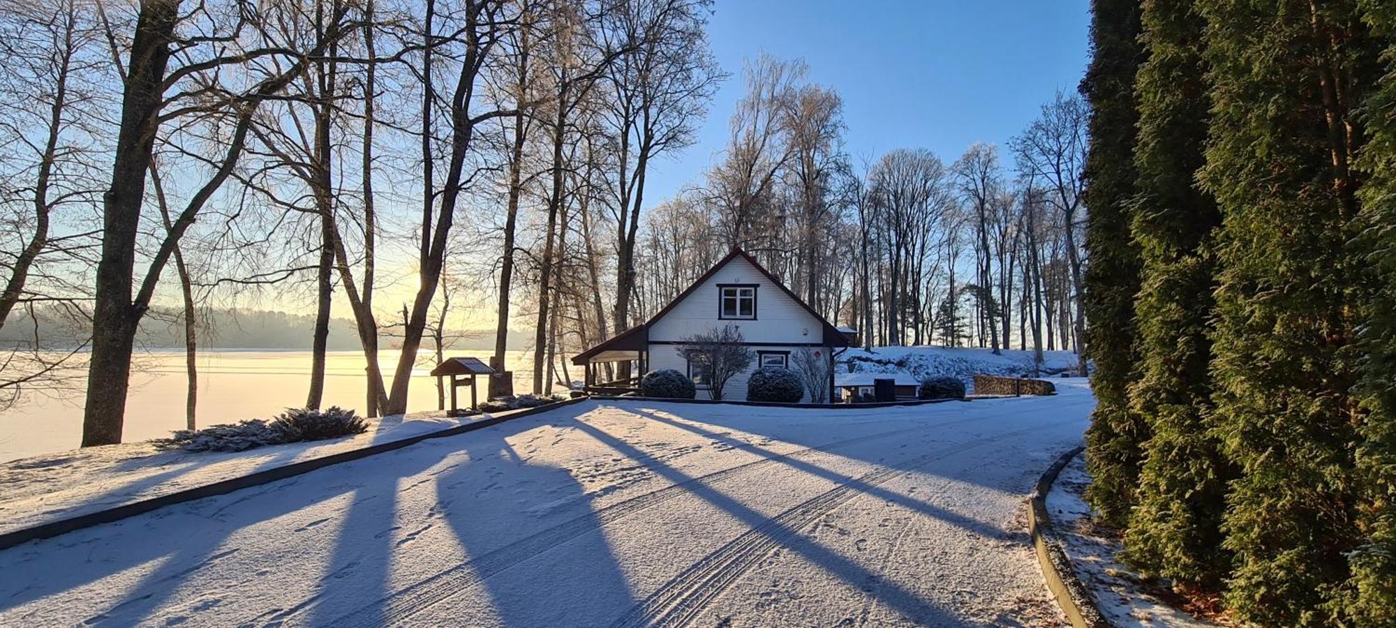 Hôtel Slenis Trakuose à Trakai Extérieur photo